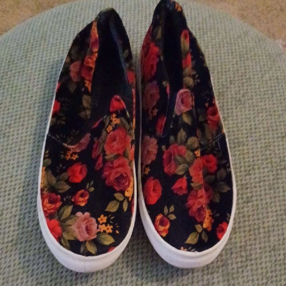 Floral Slip-On Sneakers